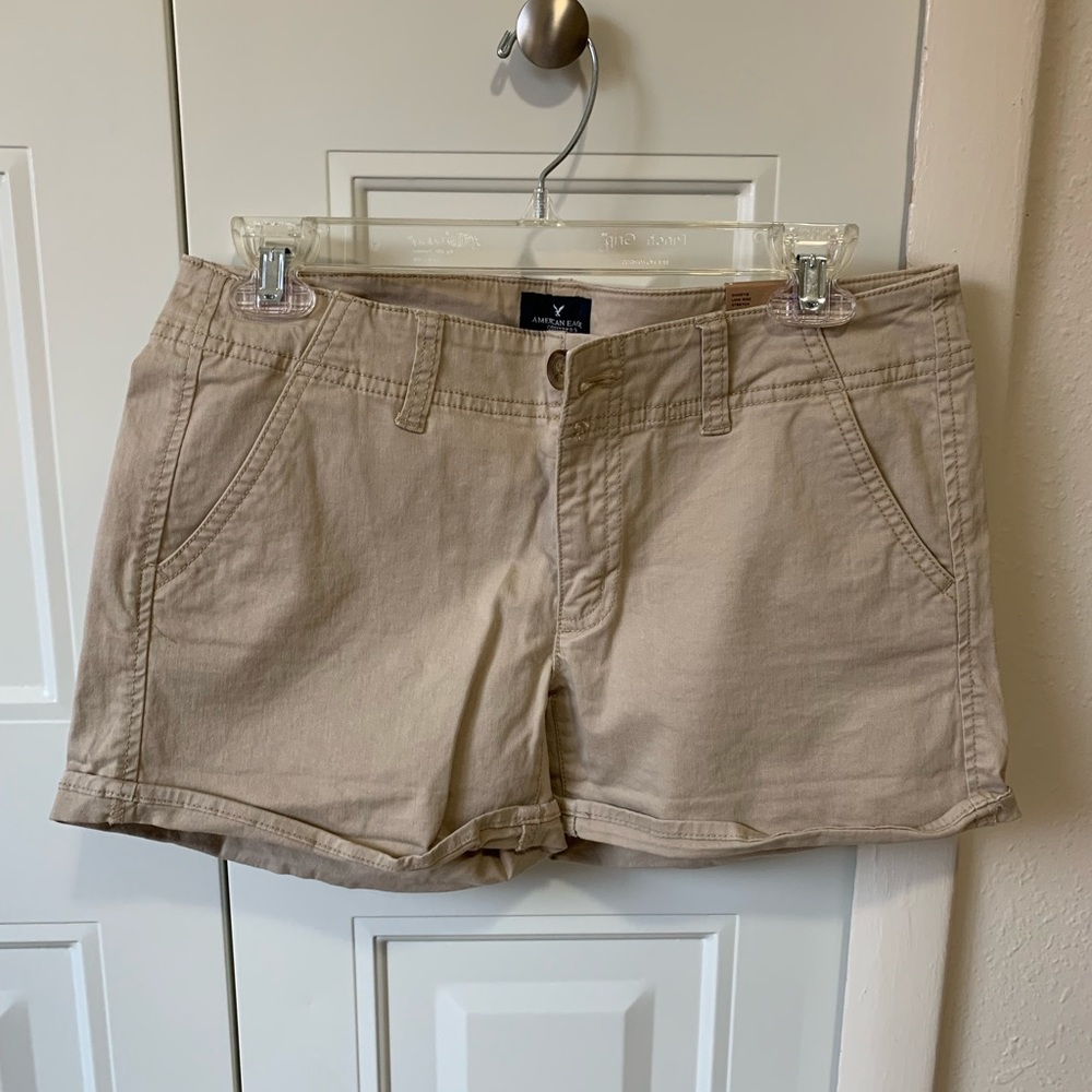 American Eagle Khaki Shortie NWT